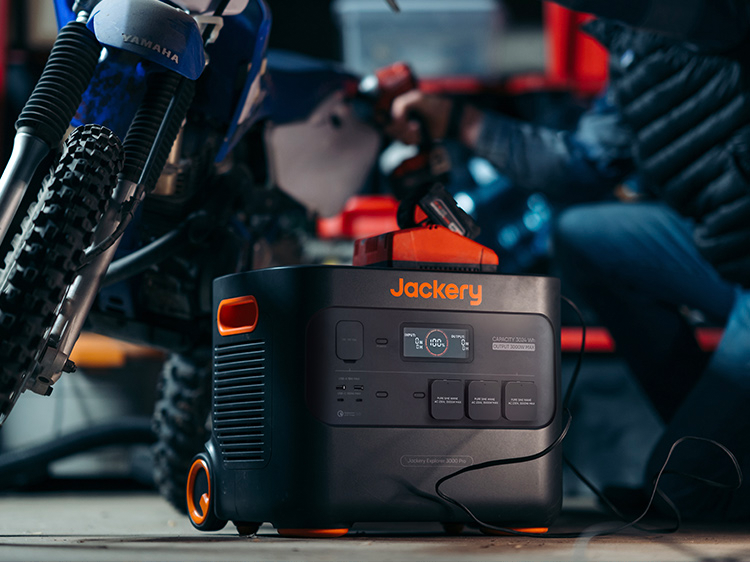 Centrale elettrica portatile per caricare ed esplorare - Jackery