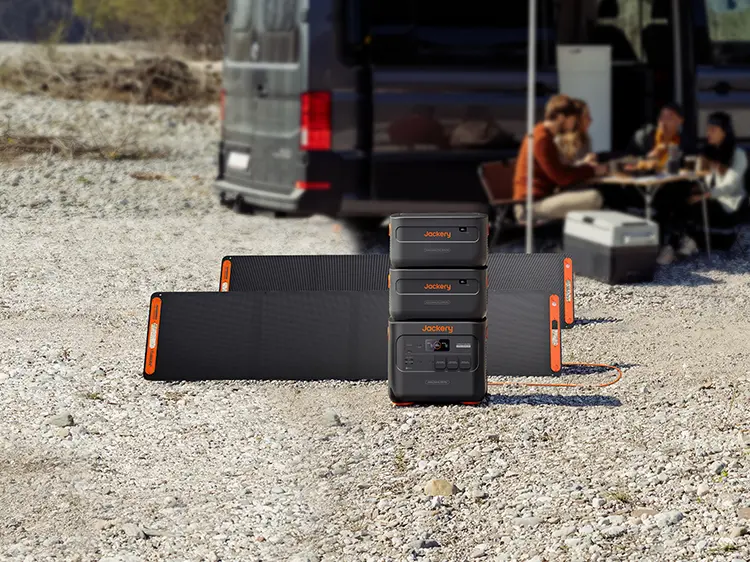 Jackery Solar Generator 2000 Plus-10
